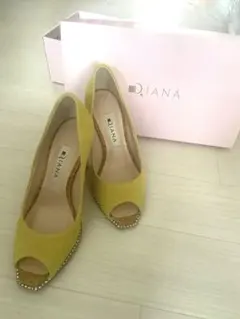 美品 DIANA ダイアナ オープントゥパンプス スエード イエロー 黄色