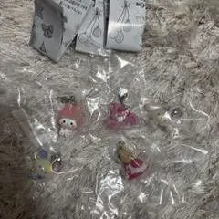 サンリオキャラクターズ ゆるっとめじるしアクセサリー　セミコンプリート　5種