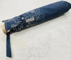 専用　美品　NINA RICCI 折りたたみ傘 デニム調 刺繍入りのサムネイル