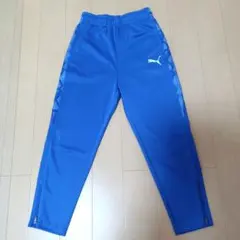 プーマジャージ(パンツのみ)140cm