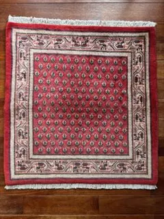 絨毯 インテリア