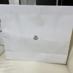 Moncler ホワイトショップ袋2枚 ガーメントバッグセット