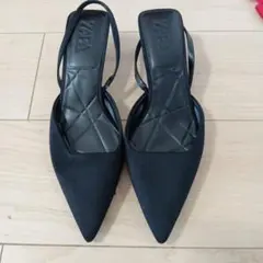 ZARA 40ブラック ポインテッドトゥ ミュール