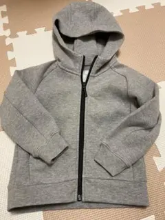 ウルトラストレッチドライスウェットフルジップパーカー 100cm ユニクロ