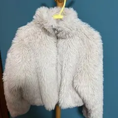 ファー素材 クロップドジャケット クリーム色