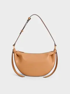 未使用級☆CHARLES&KEITH ハンドバッグ 黒 三日月バッグ ムーン - メルカリ