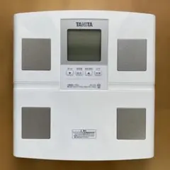 タニタの体組織型　中古 2025年最新】中古 TANITA 体組成計の人気アイテム - メルカリ