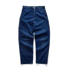 AURALEE デニム サイズ3 洗練された生地で定番アイテムをワンランクアップ。『AURALEE