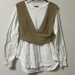 ニットベスト Vネック リボン付き ホワイト・ベージュ