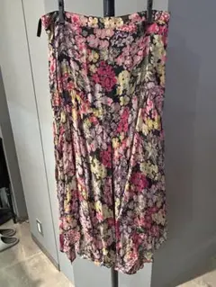 RALPH LAUREN 花柄　シフォン シルクスカート 7　N3681 RALPH LAUREN 花柄 シフォン シルクスカート 7 N3681 - メルカリ