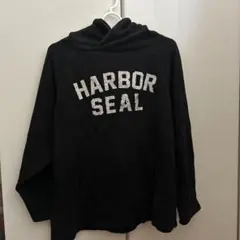 ブラック パーカー