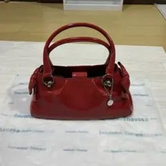 美品　銀座かねまつ　エナメルハンドバッグ チャーム付き