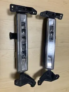 HONDA ホンダ VEZELヴェゼル RS(DAA-RU3) 純正フォグランプのサムネイル