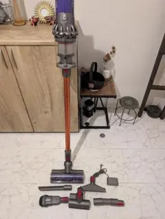 大人気モデル　Dyson V10 SV12 すぐに使える動作良好品