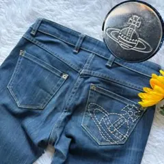 ✨極美品✨ヴィヴィアンウエストウッド　デニムパンツ　オーブ刺繍　刻印ボタン　Mのサムネイル