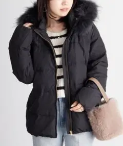 リアルファー付ショート丈ダウンコート