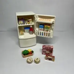 【廃盤品】【入手困難】シルバニアファミリー 冷蔵庫セット