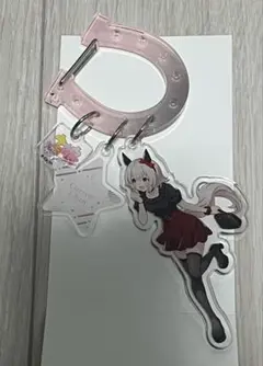 ウマ娘　カレンチャン　カラビナ付きアクリルキーホルダー　ららぽーとのサムネイル