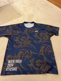 tシャツ o