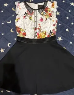 【美品】　LOVELESS ラブレス　花柄　ワンピース　膝丈ワンピース　34のサムネイル