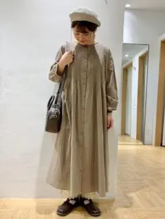 ピンタックワンピース