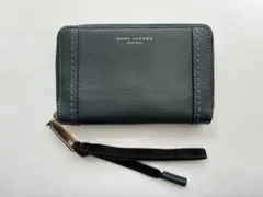 MARC JACOBS スマホウォレットのサムネイル