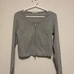 GU グレー 長袖 クロップドトップス M