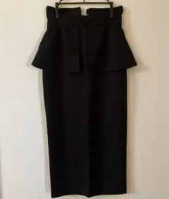 SHEIN ペプラムタイトスカート　ブラックのサムネイル