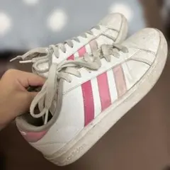 adidas スニーカー ホワイト ピンク