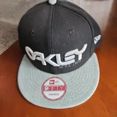 OAKLEY 9FIFTY SNAPBACK キャップ ブラック/グレー