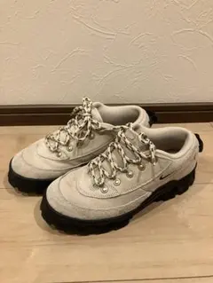 限定価格★美品✨ナイキ ラハールロー スエード スニーカー ベージュ 2025年最新】ラハール LOWの人気アイテム - メルカリ