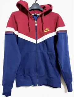 NIKEパーカー　ナイキパーカー　ジップアップトレーナー　ゴールドロゴ