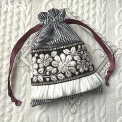 ハンドメイド　インド刺繍リボン　巾着　花柄　ポーチ