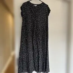 フリークスストア　ブラック 小花柄 半袖ロングワンピース