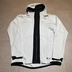 Oakley パーカー　ジップアップ　ナイロン　スポーツ　グレー　L