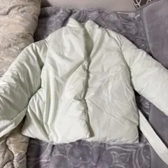 薄い緑のダウンジャケット M