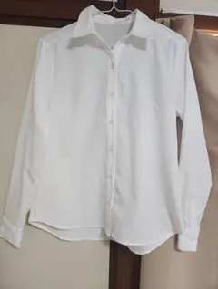 ホワイトストライプ長袖シャツ Sサイズ