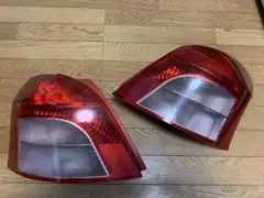 未使用　90系ヴィッツ純正　右テールレンズユニット　81551-52730 未使用 90系ヴィッツ純正 右テールレンズユニット 81551-52730