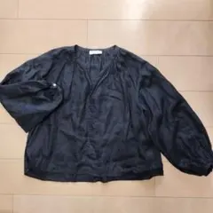 SPICK &SPAN 長袖 リネンブラウス ブラック　スピック&スパン　Fのサムネイル