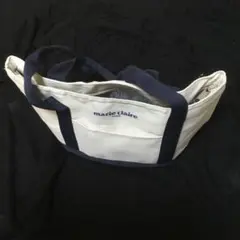 Item thumbnail for item 24255515-2768-492b-87be-0b7ba091f482