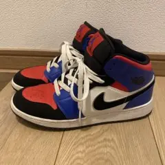 Item thumbnail for item 9f4b123b-3a59-4843-9e51-8ca646ed365e