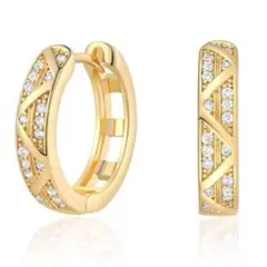 ピアス レディース フープピアススワロフスキー人気上質赤 青白ジルコニア ピアス