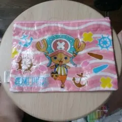 ONE PIECE チョッパー ポーチ ピンク　ワンピース　縦16.5×23.5