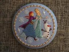 新品 ディズニー Disney 刺繍缶バッジ アナと雪の女王