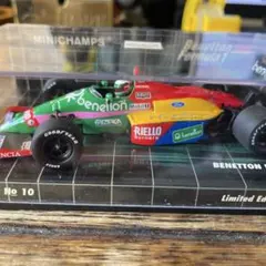 ミニチャンプス1/43 トヨタTF103 ピットストップ ジオラマ Oパニス