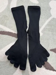 【タビオ　靴下屋】5本指ソックス　黒　ブラック　27.5cm〜29.0cmのサムネイル