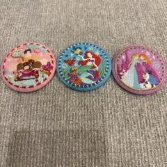 ディズニープリンセス刺繍缶バッジ3個セット