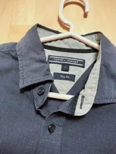 【トミー、ジャンク品】紺シャツ