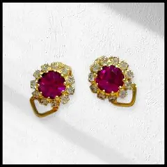 美品　ピンクストーン　ルビー　クリスタルの花形イヤリング　両耳　クリップ式