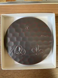 鎌倉彫 瓶敷 急須台 花模様 梅 ダークブラウン